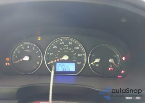 2011 Hyundai Santa Fe Limited from USA, damaged, VIN 5XYZK3AB8BG039970